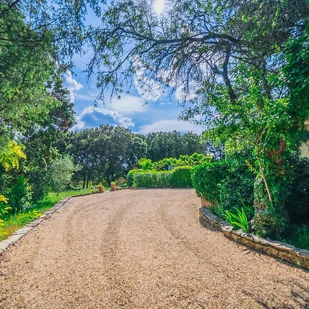 Magnifique Provencale Avec Piscine Et Jardin וילה *