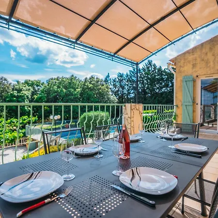 Magnifique Provencale Avec Piscine Et Jardin וילה