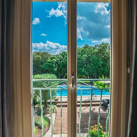 Magnifique Provencale Avec Piscine Et Jardin Villa *