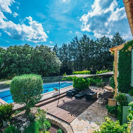 Magnifique Provencale Avec Piscine Et Jardin