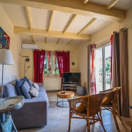 Villa Magnifique Provencale Avec Piscine Et Jardin *