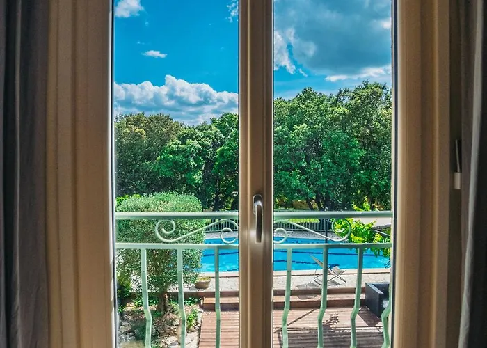Magnifique Provencale Avec Piscine Et Jardin Villa *